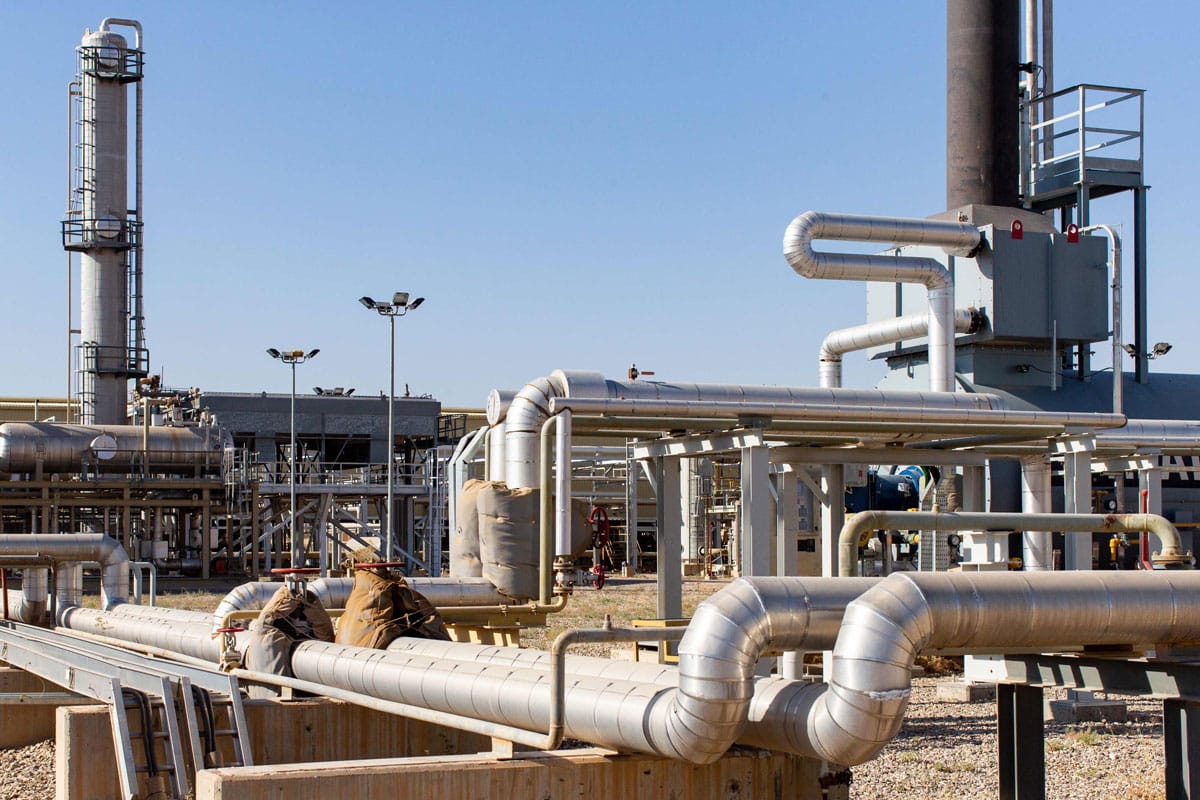 Crescent Petroleum signs three contracts to develop oil and gas fields in Iraq
